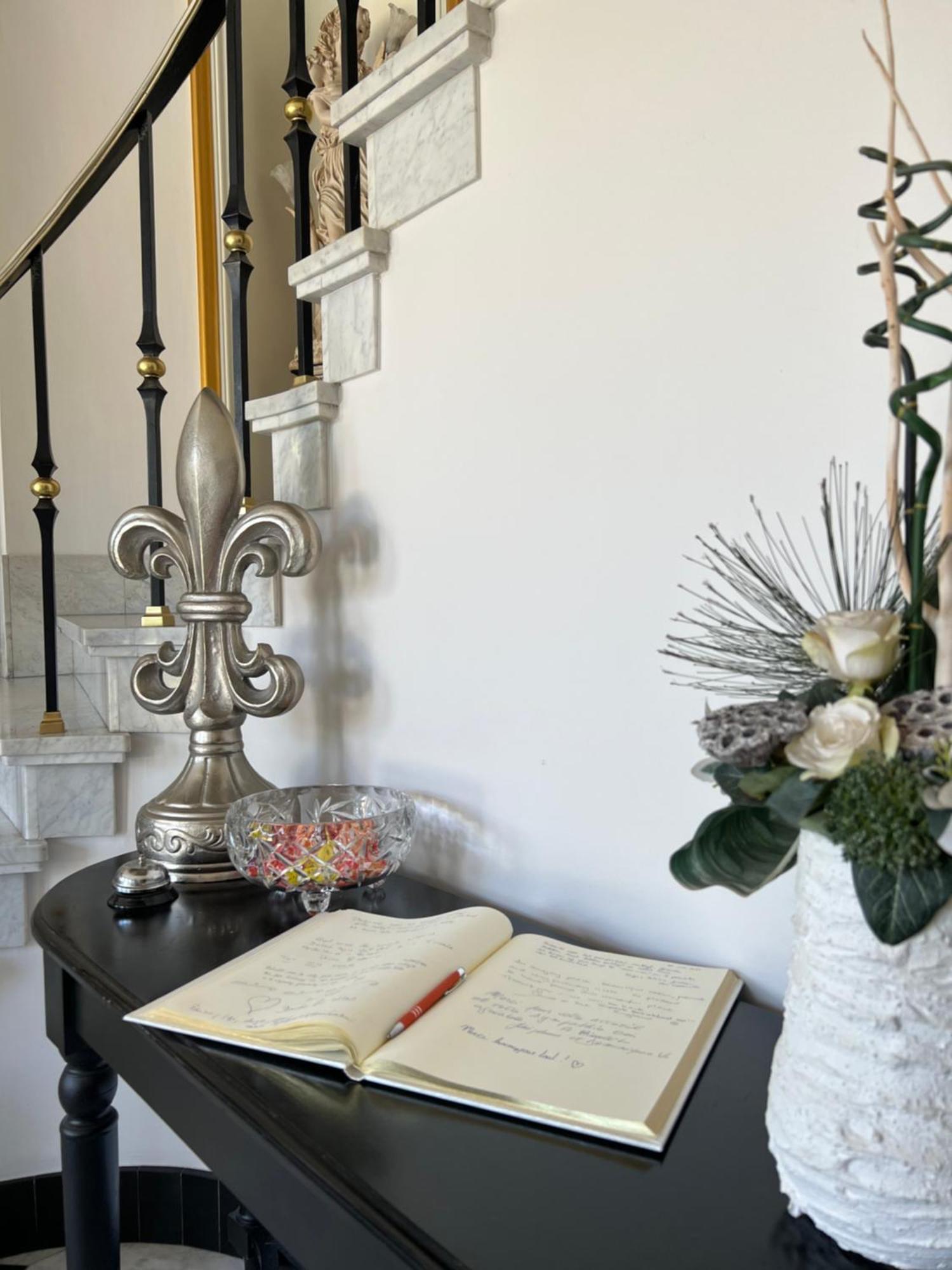 Hotel Fleur De Lys Zedelgem Luaran gambar
