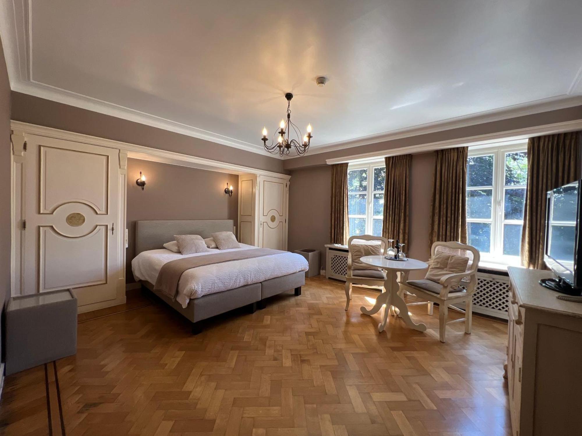 Hotel Fleur De Lys Zedelgem Luaran gambar