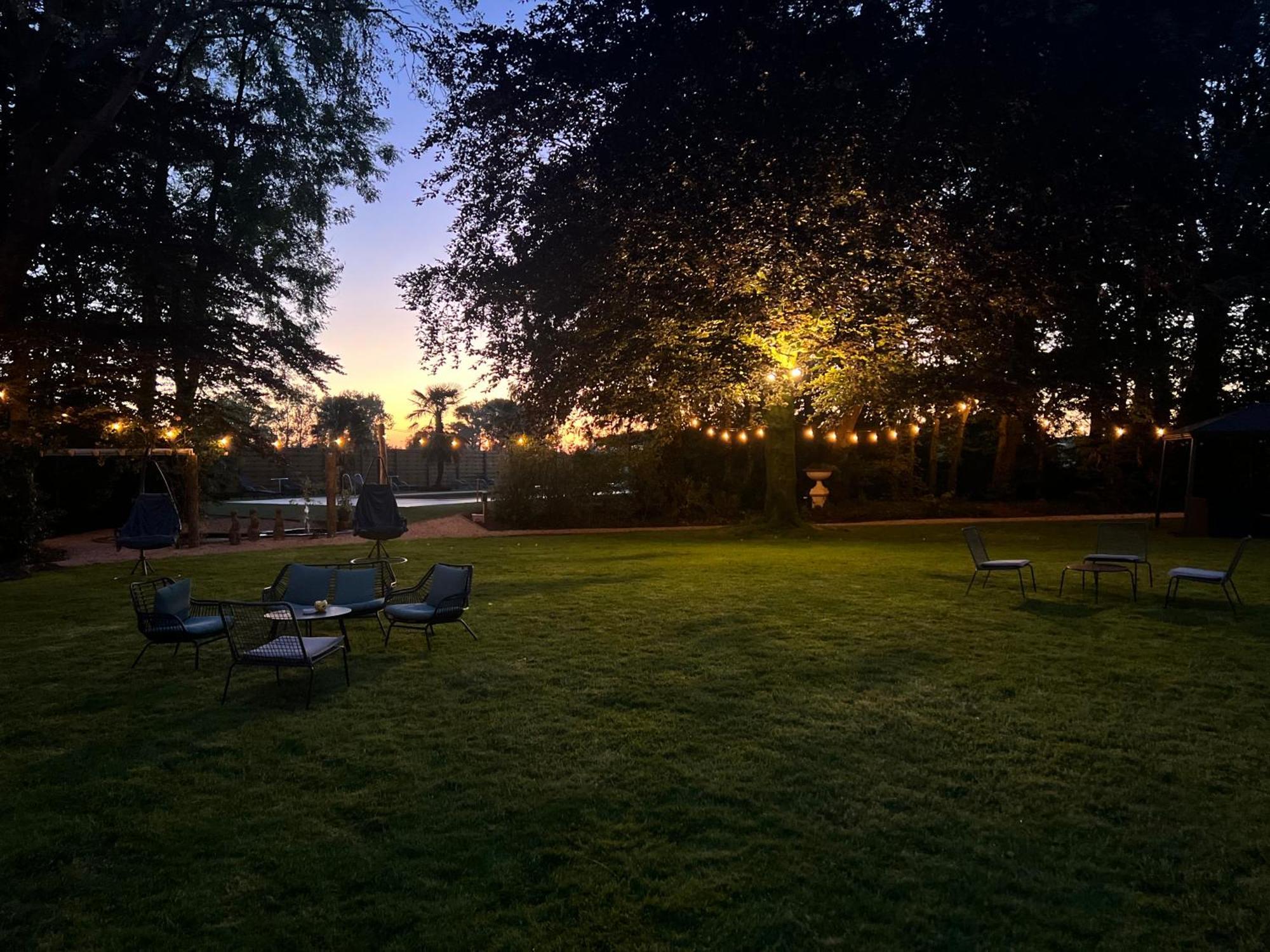 Hotel Fleur De Lys Zedelgem Luaran gambar